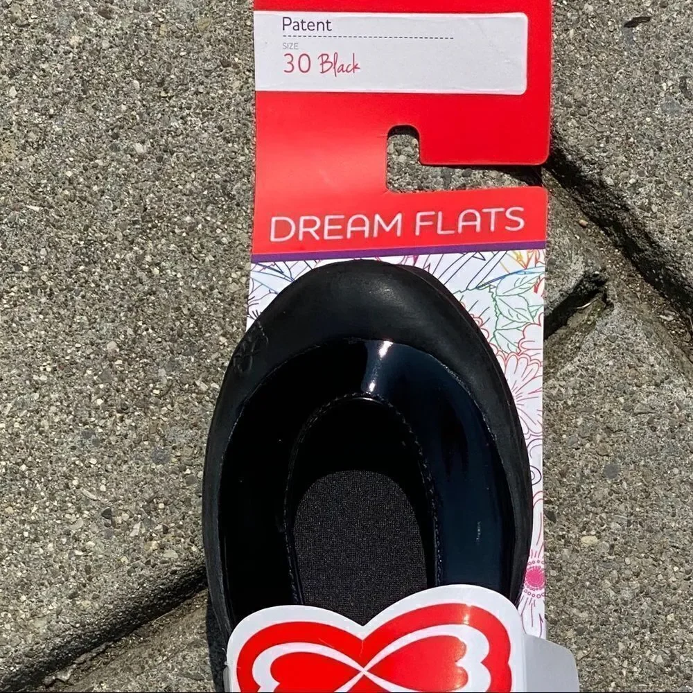 NWT Girls Black Ballerina Shoes Size 12.5‎